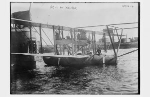 Il porto di Halifax prima dell'incendio e dell'esplosione