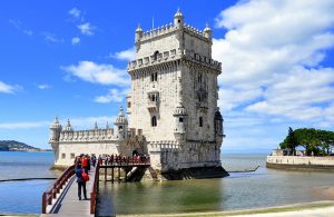 La Torre de Belém di Lisbona, eccezionalmente risparmiata dalla catastrofe del 1755