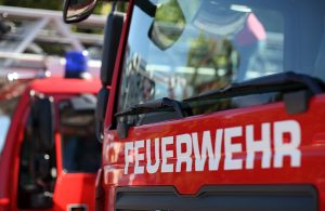 Dettaglio di un'autopompa dei Vigili del Fuoco tedeschi con in primo piano la scritta “Feuerwehr”
